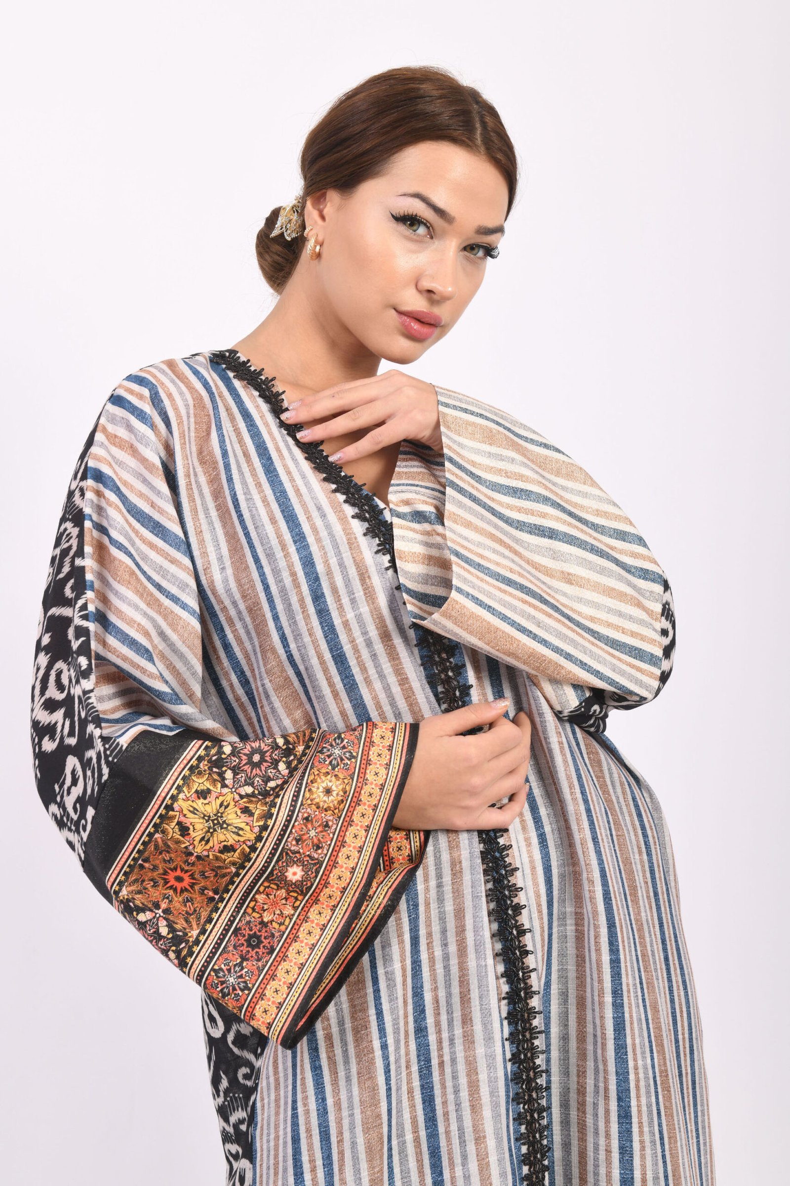 Ivory Aura Blazer Abaya - Görsel 4